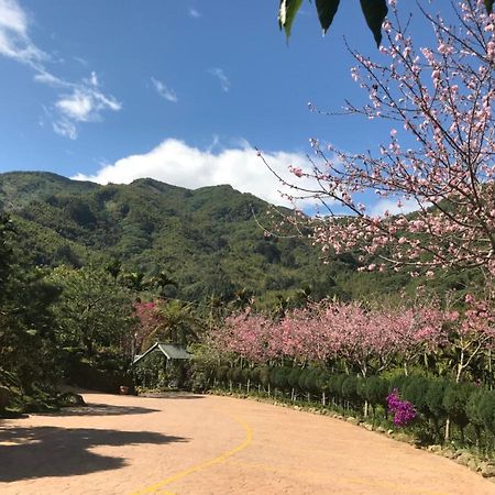 溪頭吉野民宿ji-Ye Lugu Exterior foto